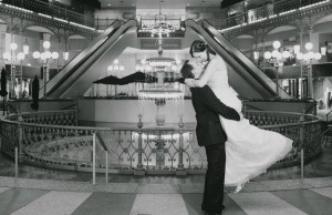 Jennifer&Evan - fountain.