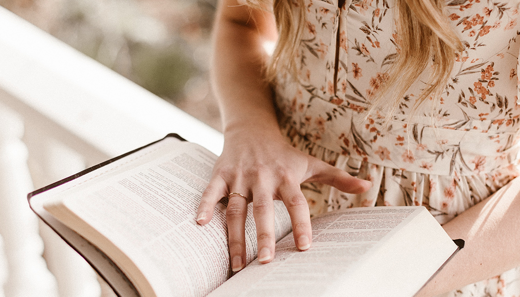 women examining her bible 2023 0116 thumbnail