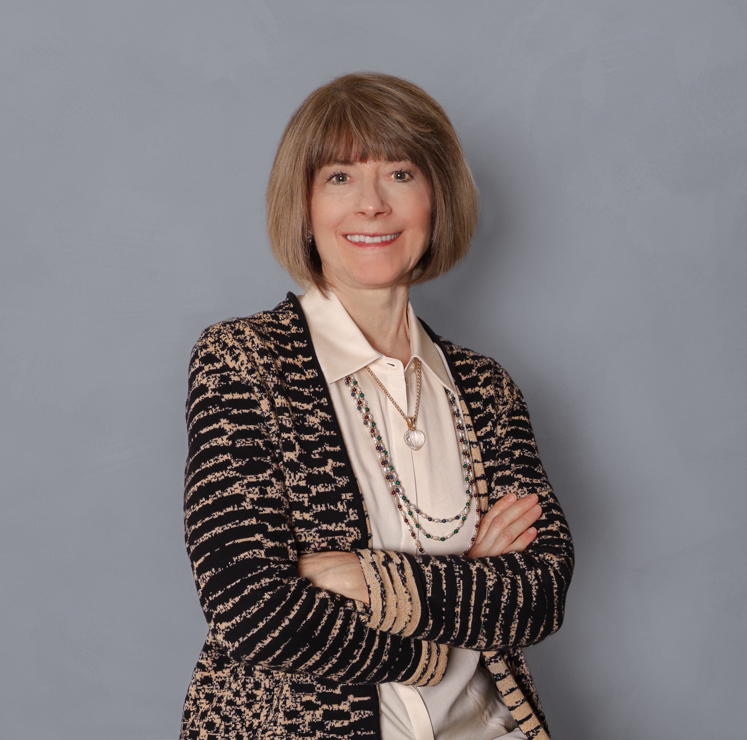 Pamela Walters Headshot